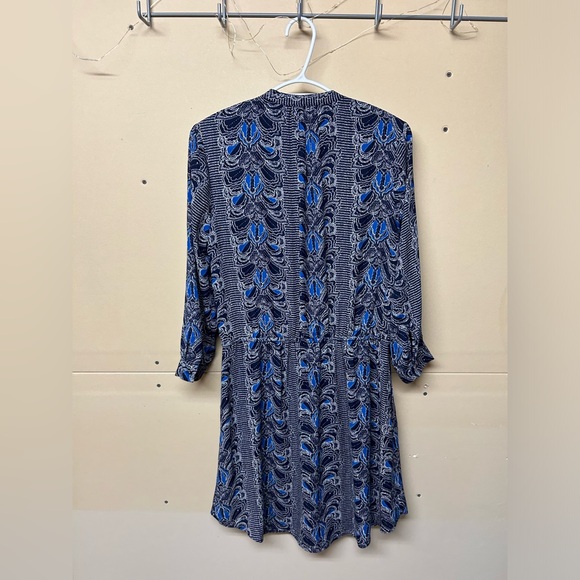 2/$75💥- DRESS | Women’s DR2 dress size medium - Picture 4 of 6